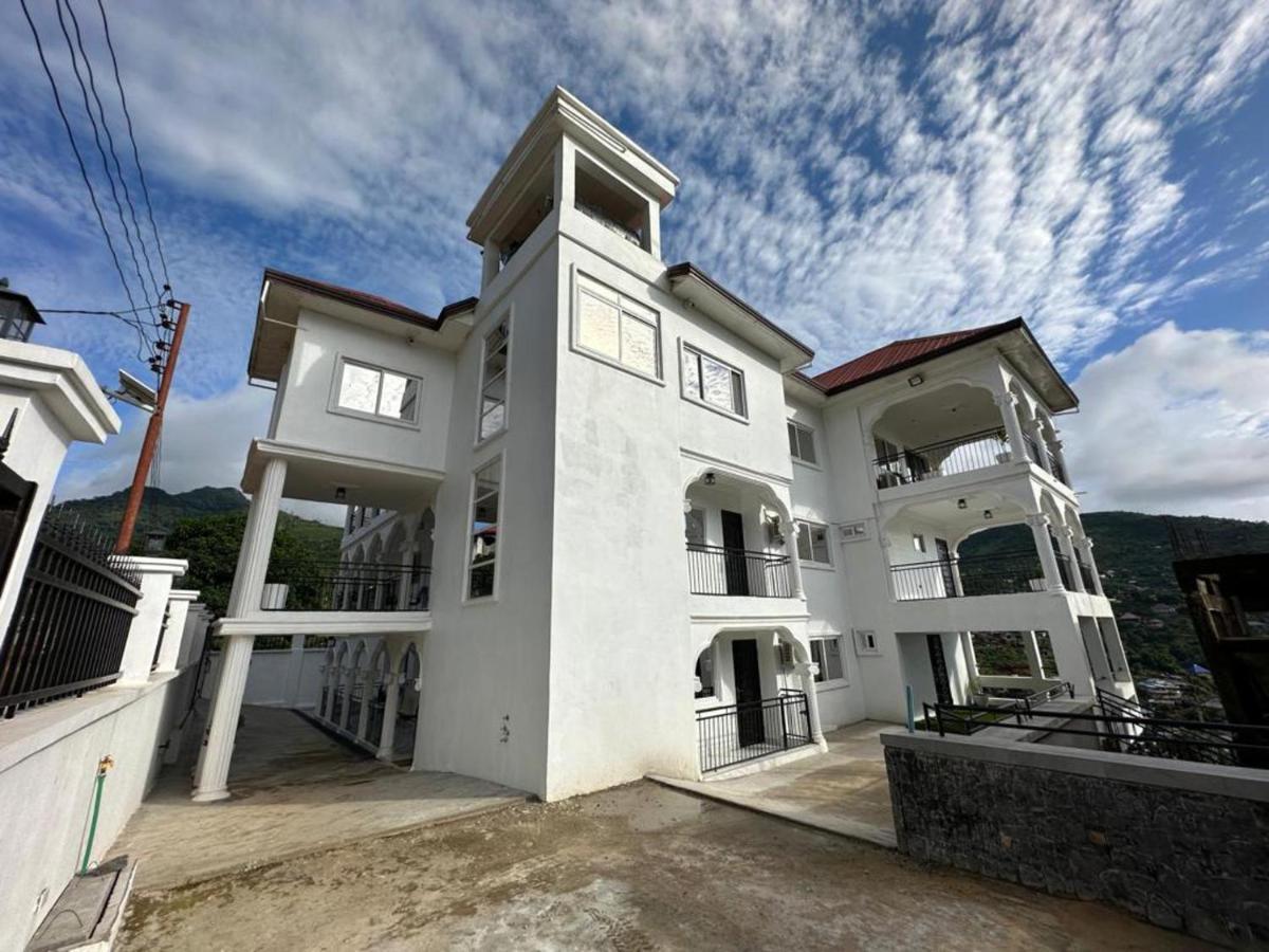 After 5 Apartment 3 2 Spacious En-Suite Bedrooms Freetown Exterior photo